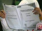 Standar Nilai Kelulusan Ujian Nasional 5,5 Standar Nilai Kelulusan Ujian Nasional 5,5