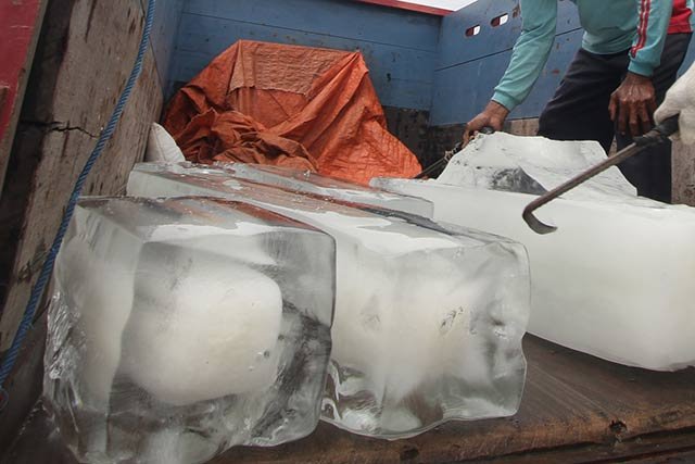 Es Berbahan Kimia Beredar