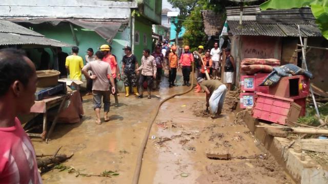 banjir di leuwisadeng