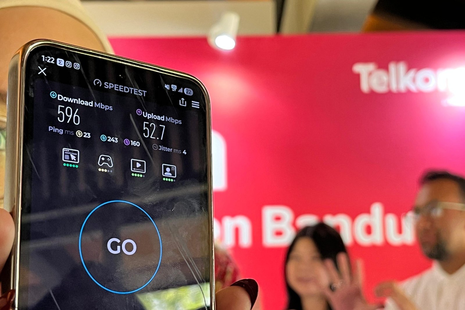 Telkomsel Rilis 5G 730 Mbps di Bandung, Unduh Film dalam 40 Detik