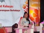 Tara Barso Bagikan Perjalanan Mengenakan Kebaya Sehari-hari Tara Barso Bagikan Perjalanan Mengenakan Kebaya Sehari-hari