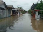 20 Rumah Warga Bogor Terendam Banjir Akibat Hujan Lebat 20 Rumah Warga Bogor Terendam Banjir Akibat Hujan Lebat