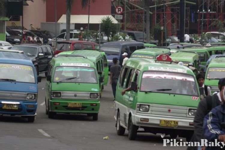 Permintaan Pengemudi Angkot Kota Bogor Dikaji Ulang