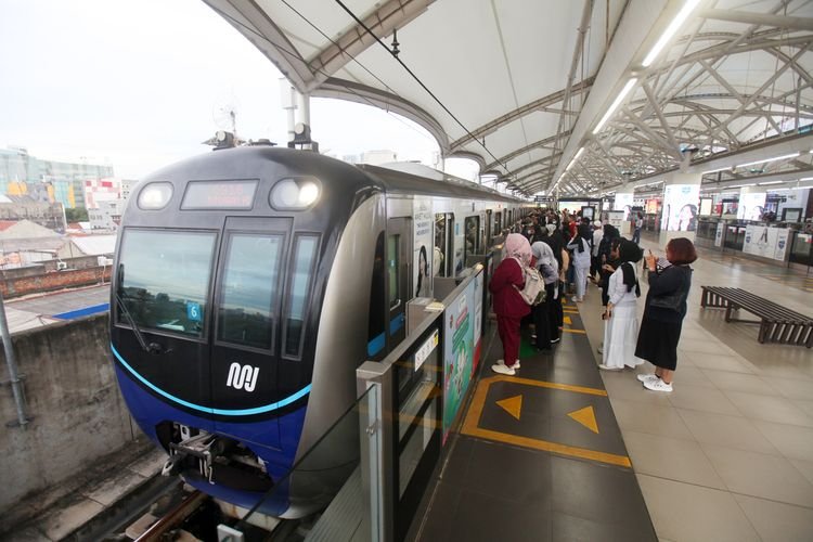 Tarif Spesial MRT Jakarta Malam Tahun Baru, Operasional Sampai Pukul 02.00